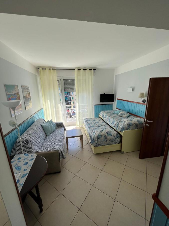 Appartamenti Azzurro Smeraldo เซสตรี เลวานเต ภายนอก รูปภาพ